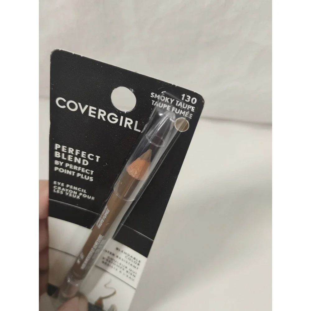 CoverGirl Perfect Blend Eyeliner Eye Pencil - #130 Smoky Taupe New Sealed‎
